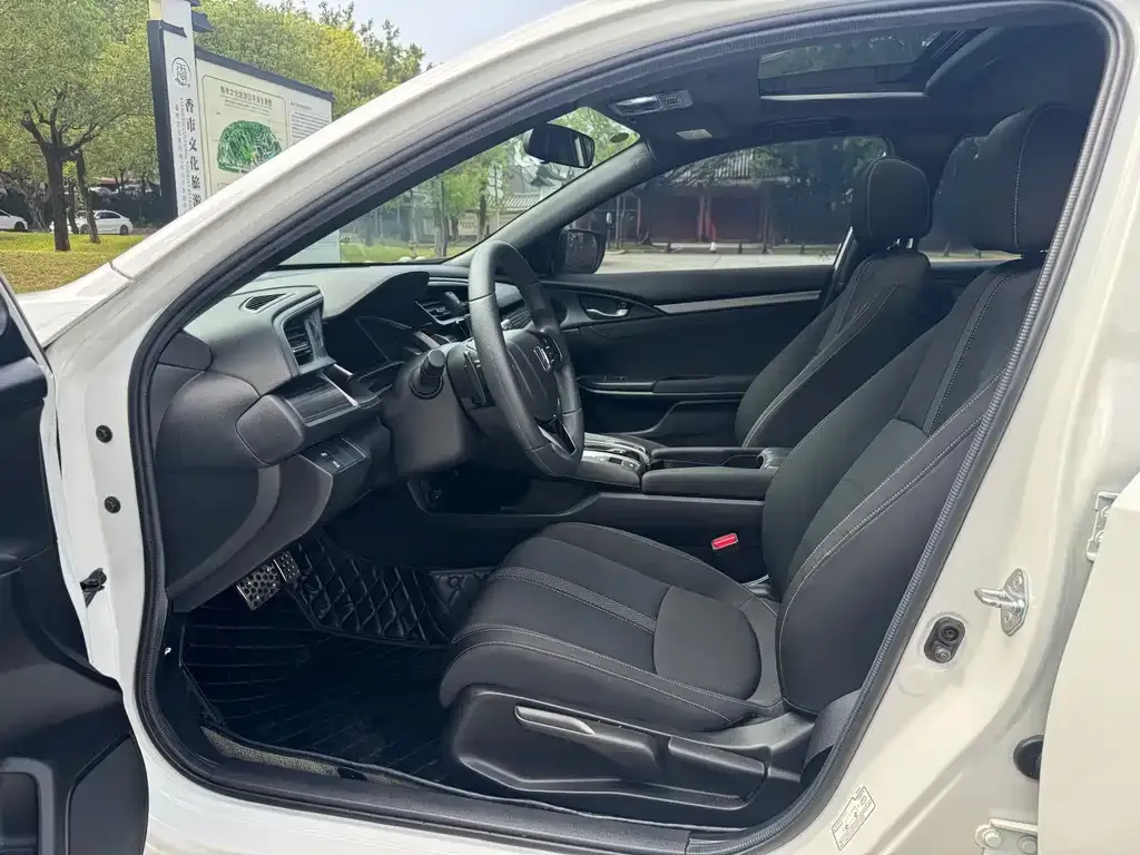 Honda Civic — фото 2