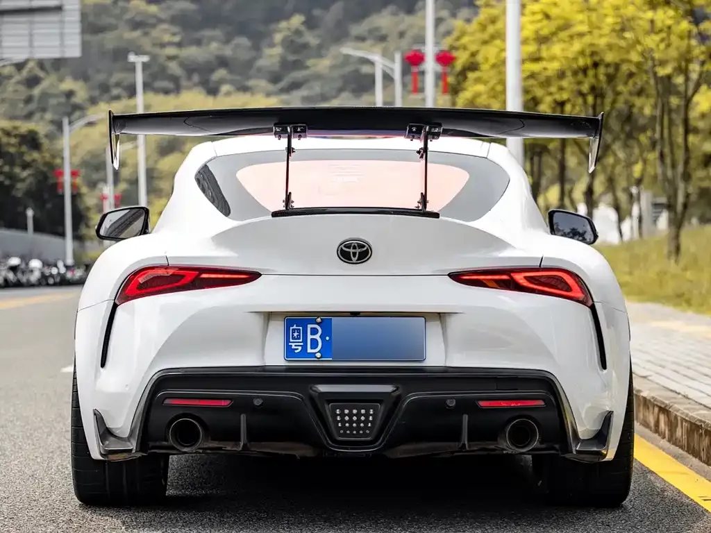Toyota Supra — фото 7