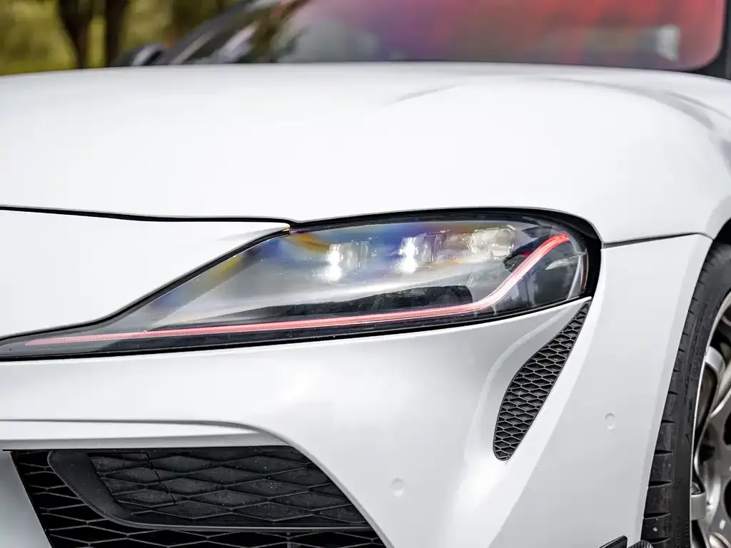 Toyota Supra — фото 4