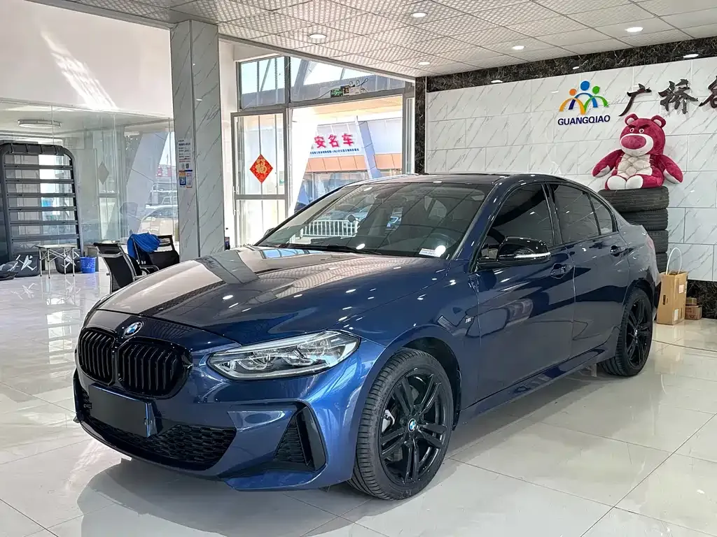 BMW 1 Series — фото 1