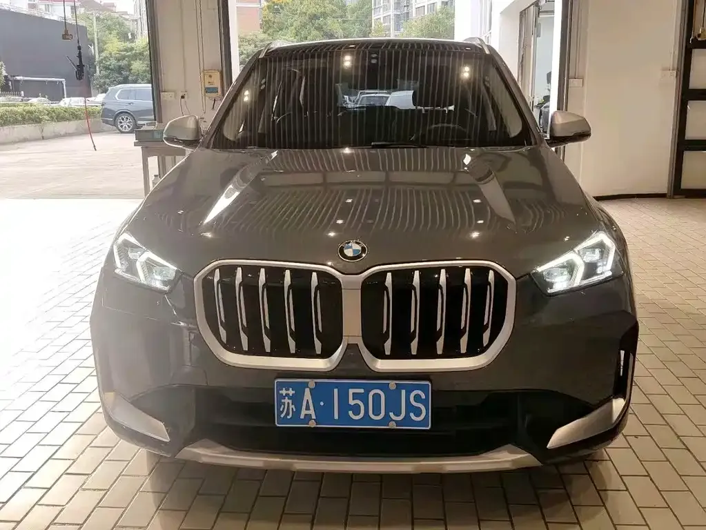 BMW X1 — фото 3
