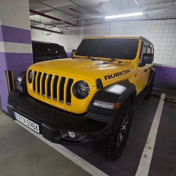 Jeep Wrangler — фото 1