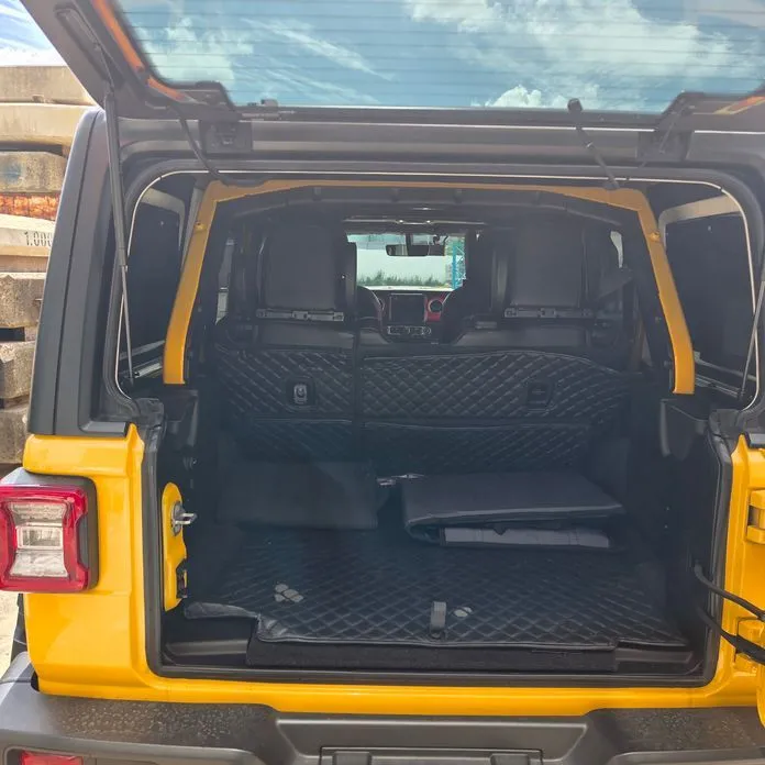 Jeep Wrangler — фото 7