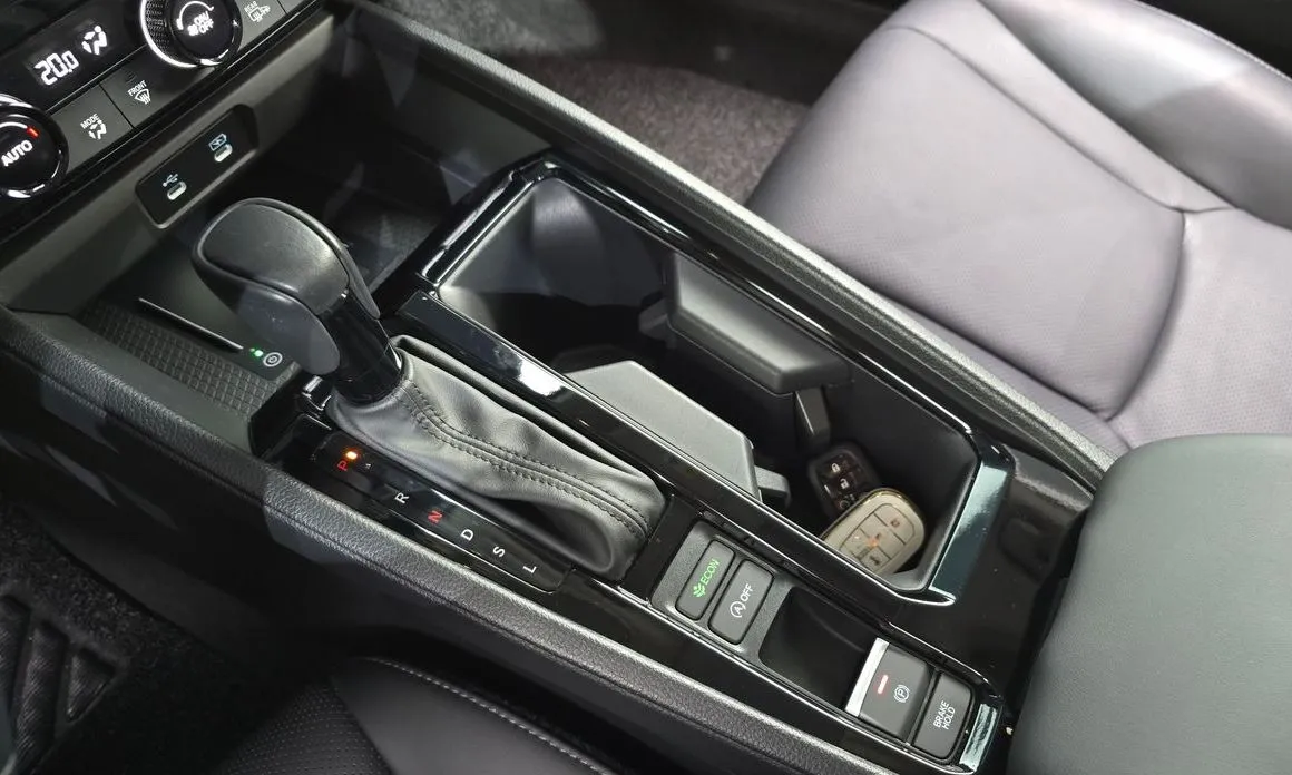 Honda Accord — фото 5