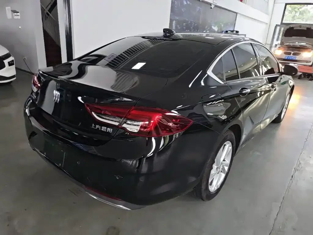 Buick Regal — фото 3