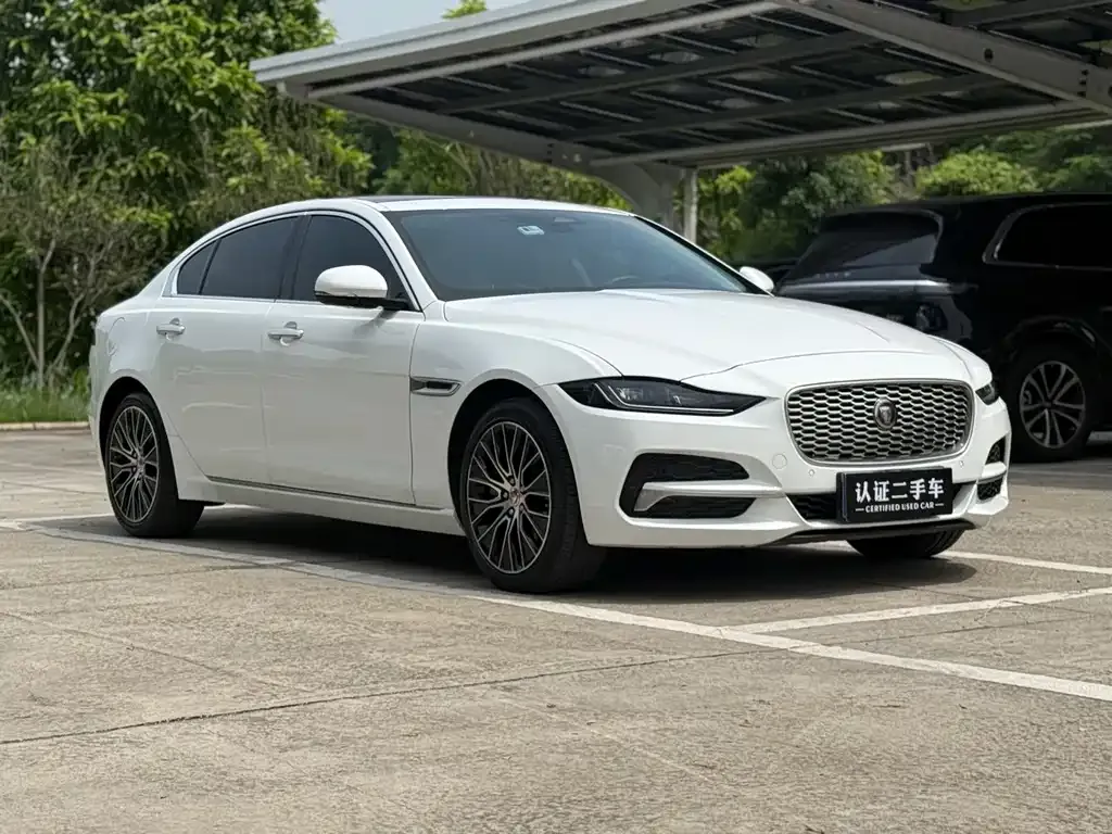 Jaguar XEL — фото 2