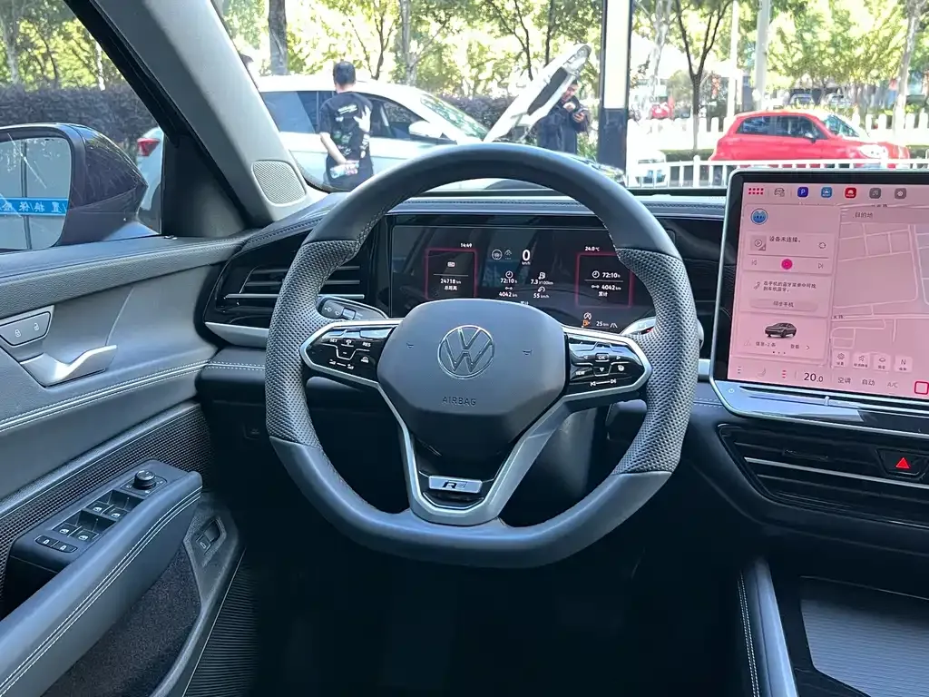 Volkswagen Passat — фото 8