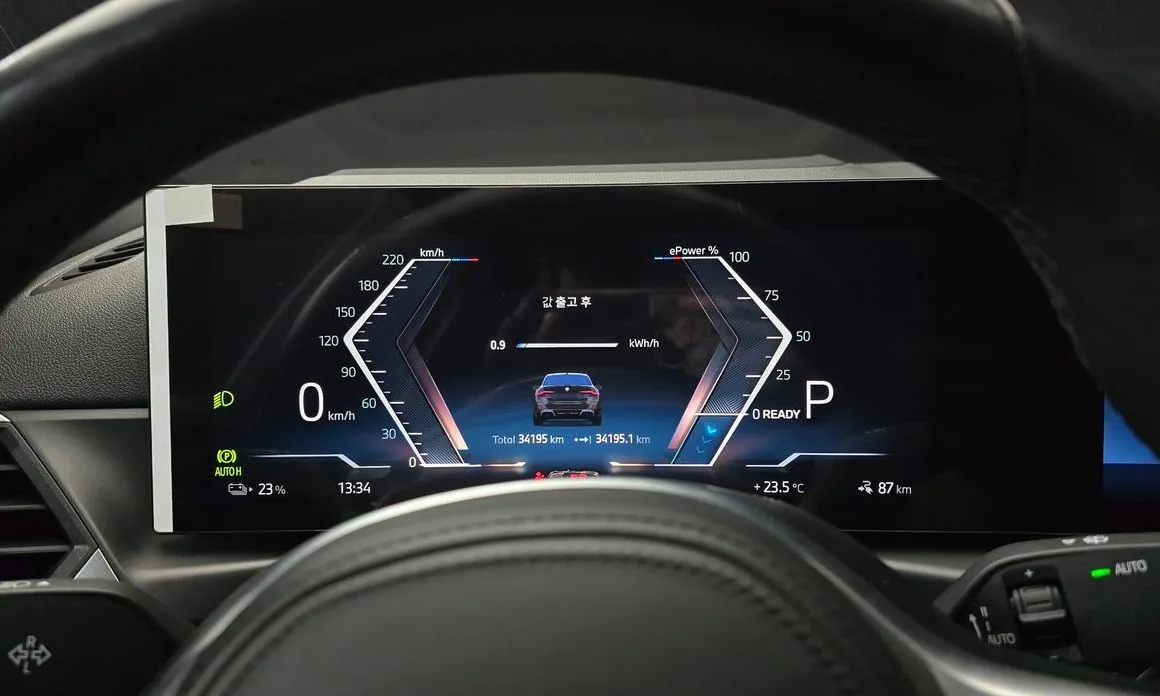 BMW i4 — фото 4