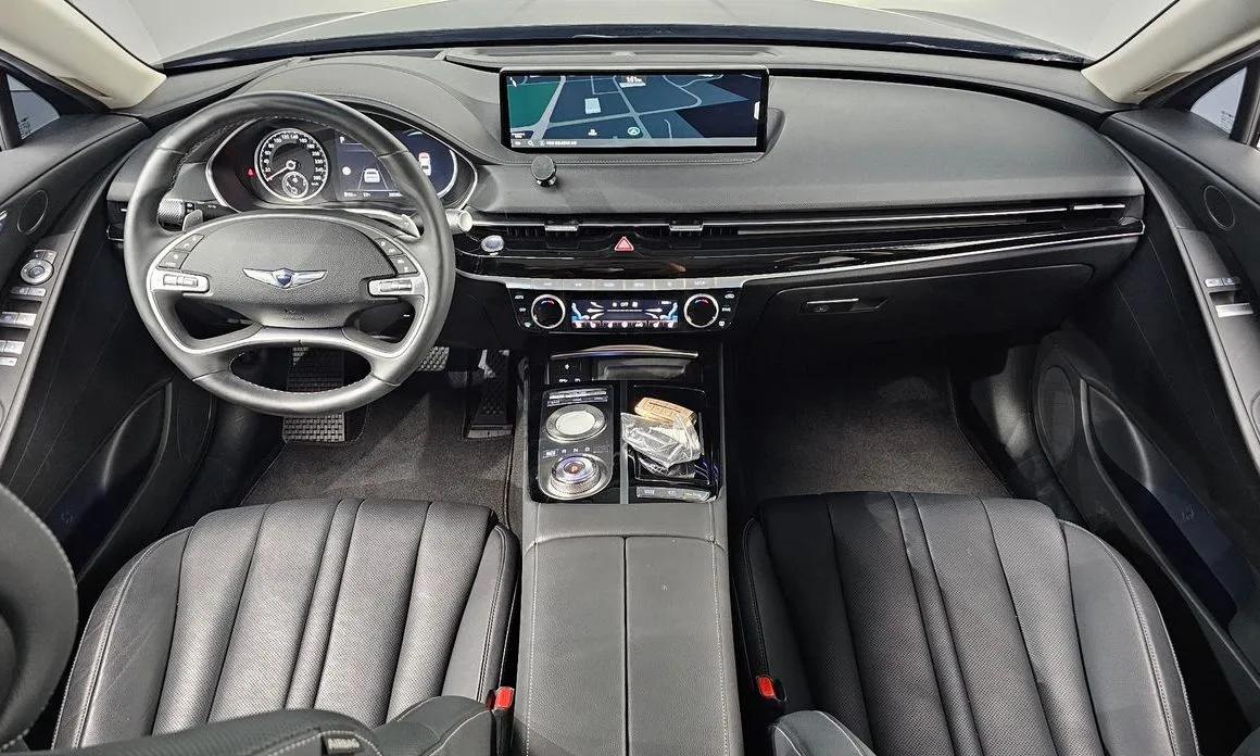 Genesis G80 — фото 10