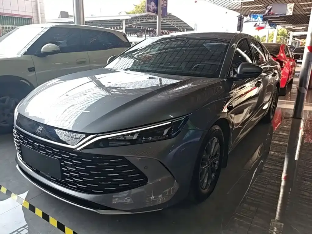 BYD Qin L — фото 1