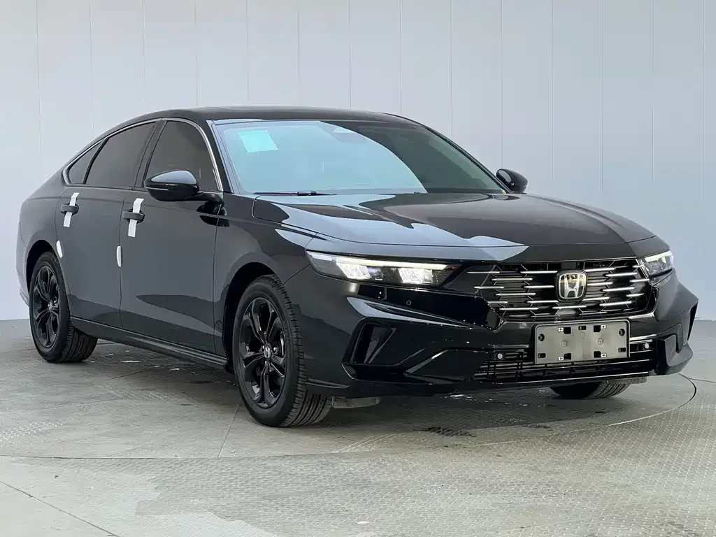 Honda Accord — фото 3