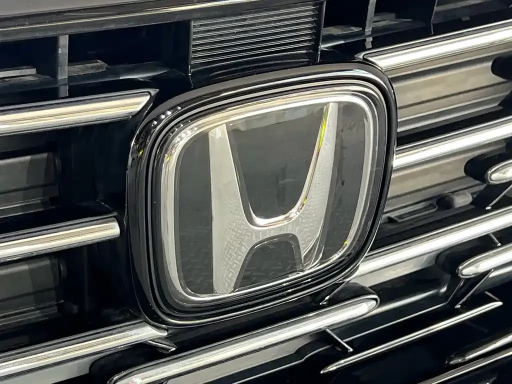 Honda Accord — фото 4