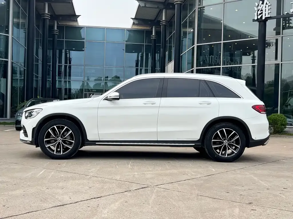 Mercedes-Benz GLC — фото 5