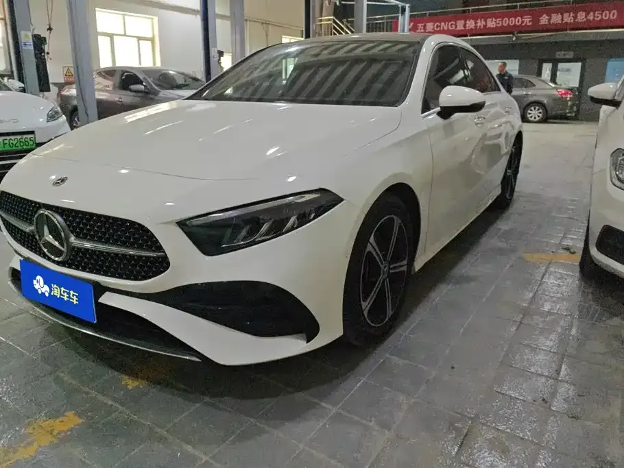 Mercedes-Benz A-Class — фото 1