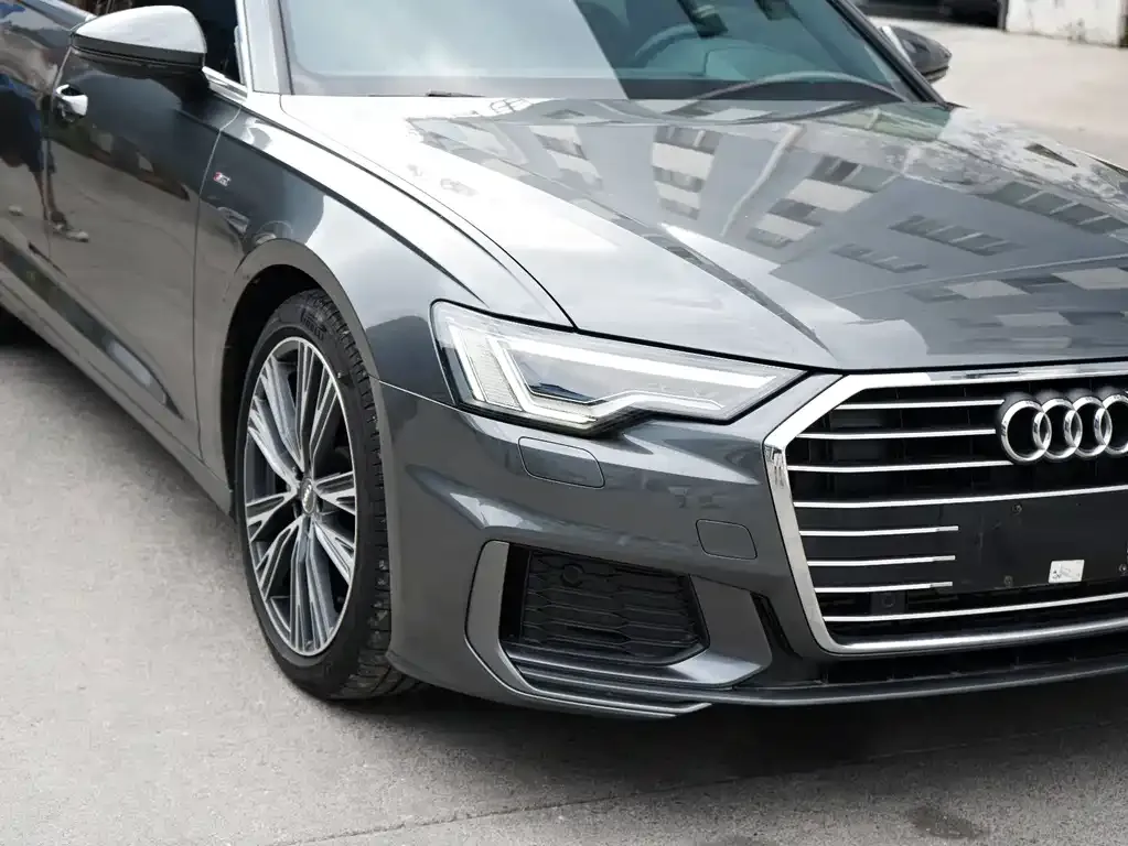 Audi A6L — фото 3