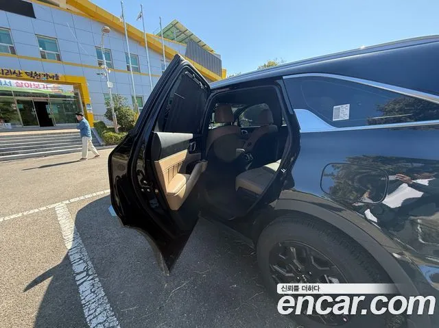 Kia Sorento — фото 10
