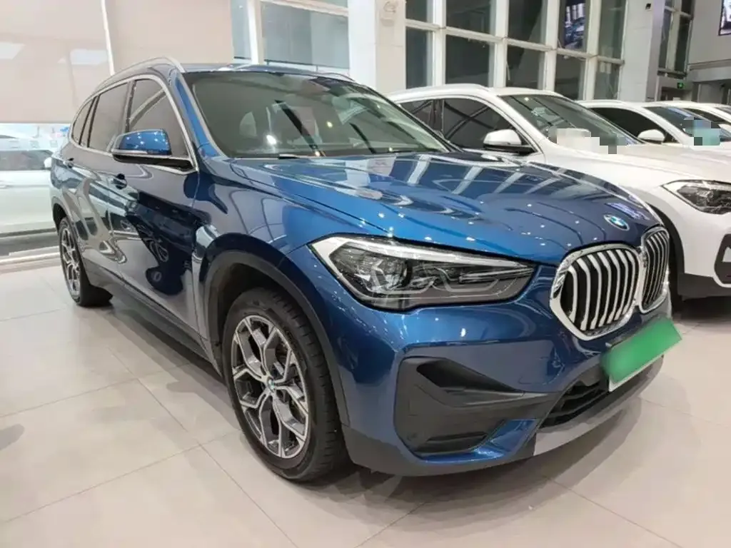 BMW X1 — фото 5