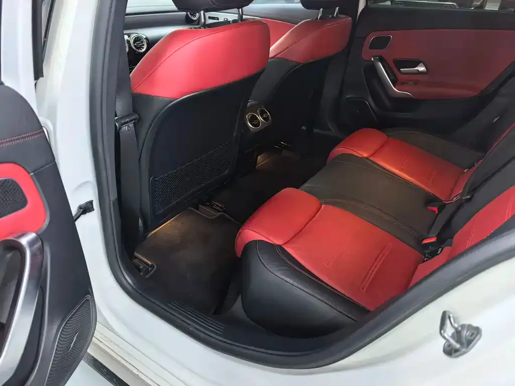 Mercedes-Benz A-Class AMG — фото 2