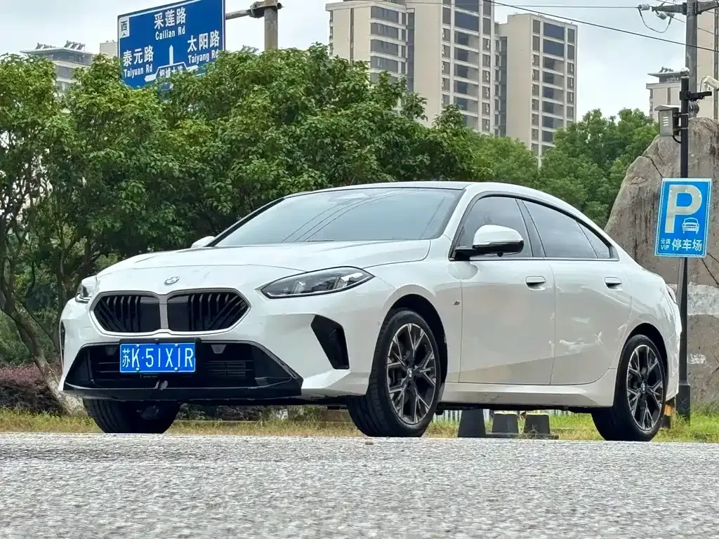 BMW 2 Series — фото 1