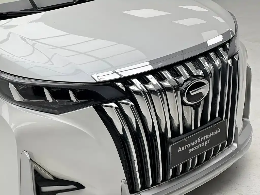 GAC Motor Trumpchi M6 — фото 8