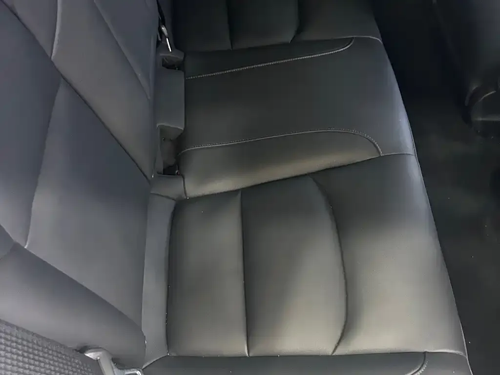 Tesla Model 3 — фото 2