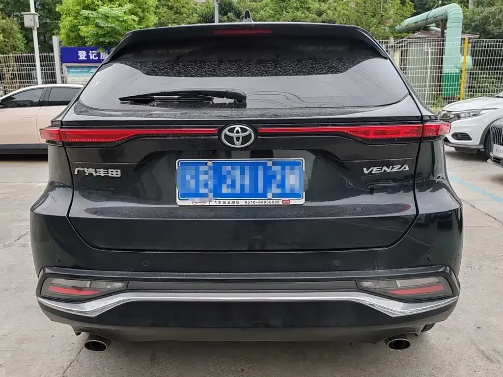Toyota Venza — фото 4