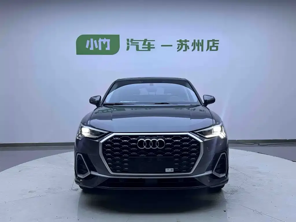 Audi Q3 Sportback — фото 10