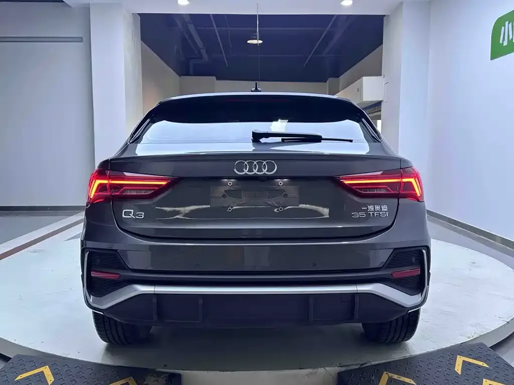Audi Q3 Sportback — фото 2