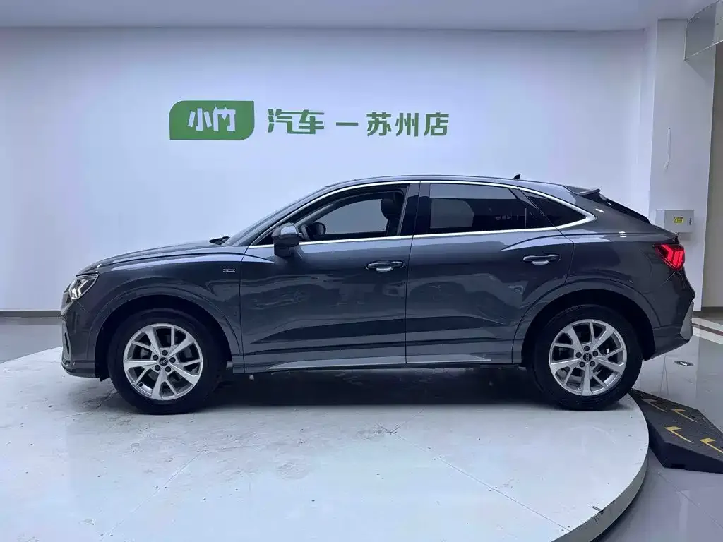 Audi Q3 Sportback — фото 8