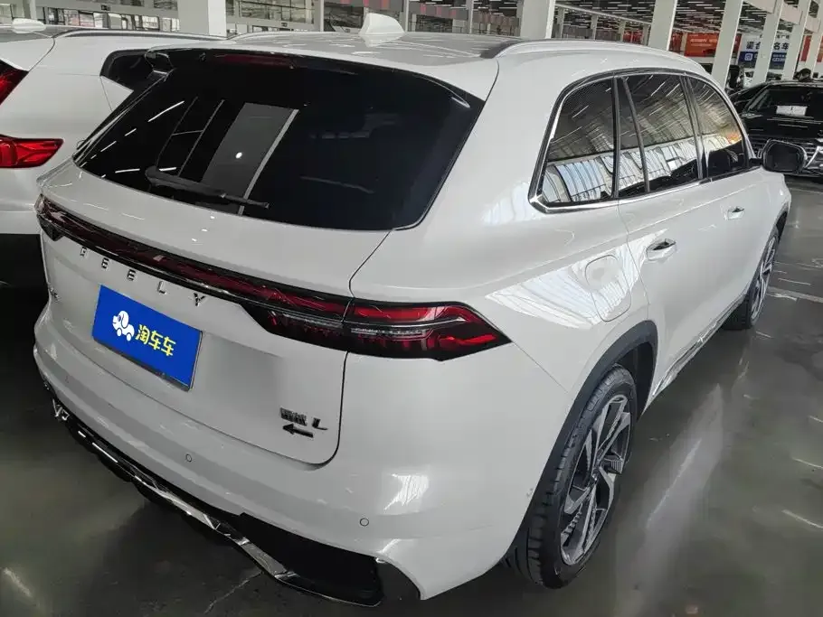Geely Xingyue L — фото 8