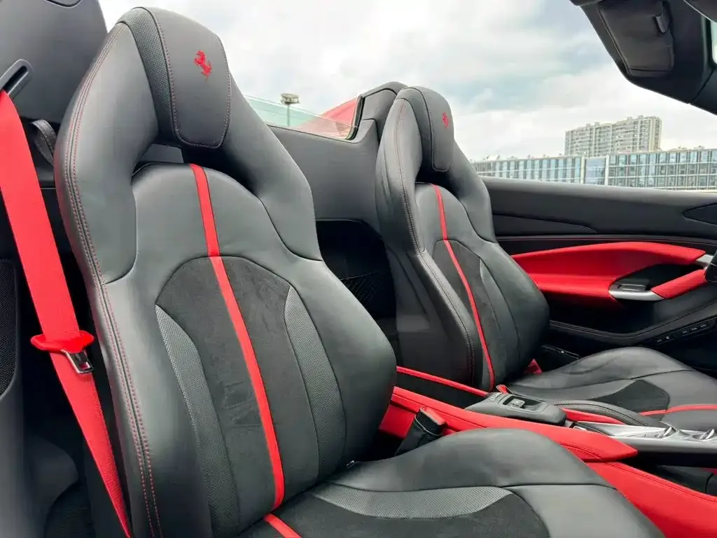 Ferrari F8 — фото 2