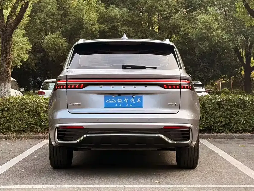 Geely Xingyue L — фото 8