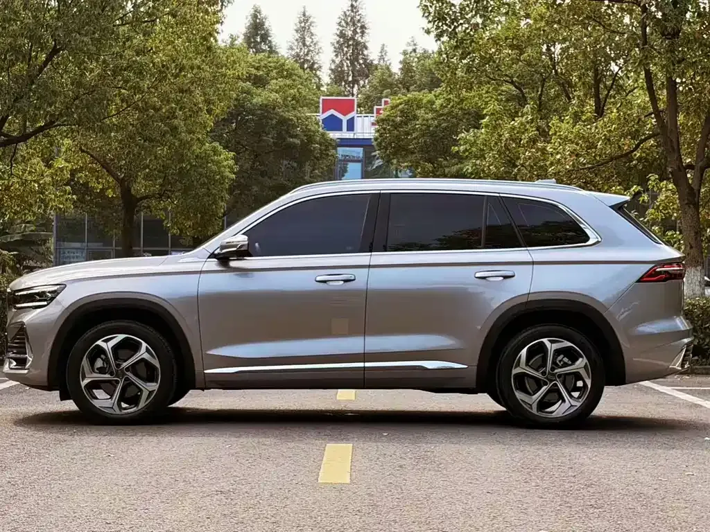 Geely Xingyue L — фото 10