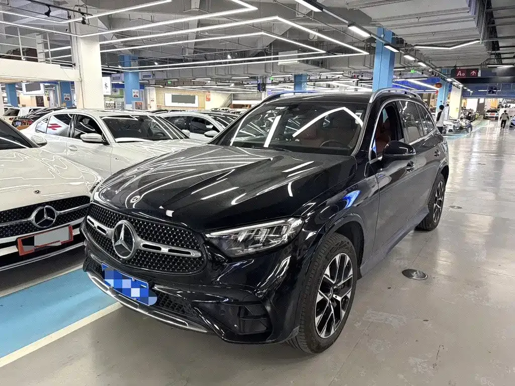 Mercedes-Benz GLC — фото 1