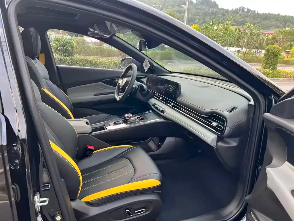 GAC Motor Shadow Leopard — фото 4