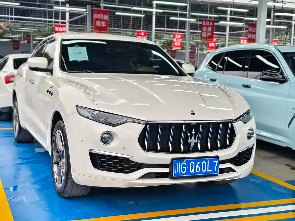 Maserati Levante — фото 6