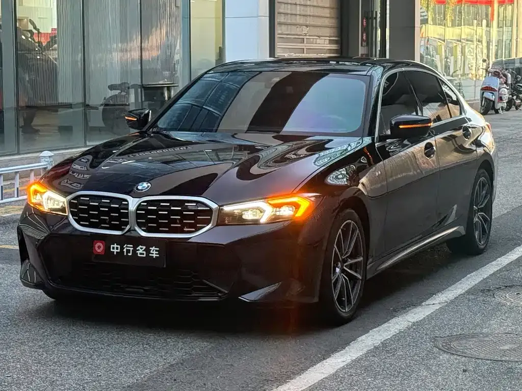BMW 3 Series — фото 1