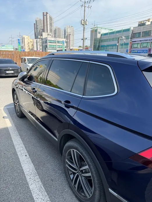 Volkswagen Tiguan — фото 7