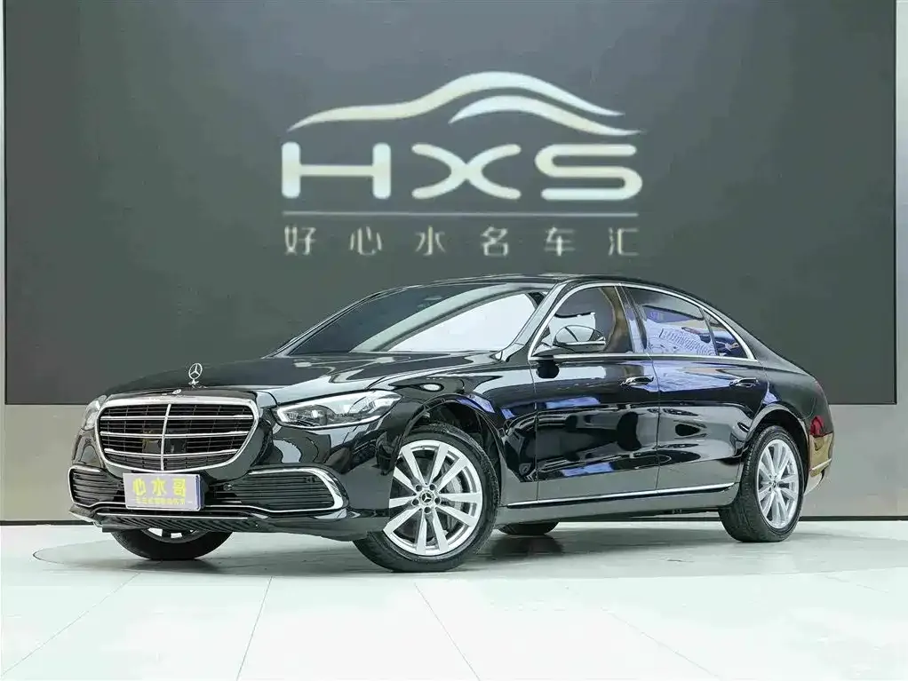 Mercedes-Benz S-Class — фото 1