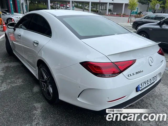 Mercedes-Benz CLS-Class — фото 10