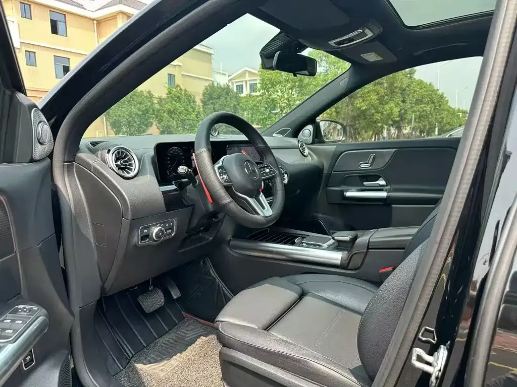 Mercedes-Benz GLA — фото 2