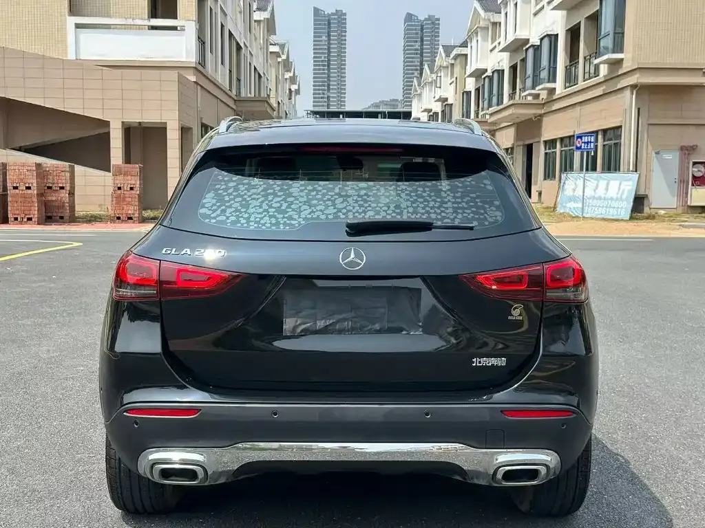 Mercedes-Benz GLA — фото 3