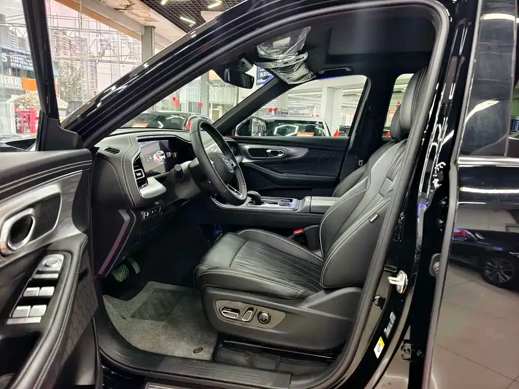 GAC Motor Trumpchi GS8 — фото 10