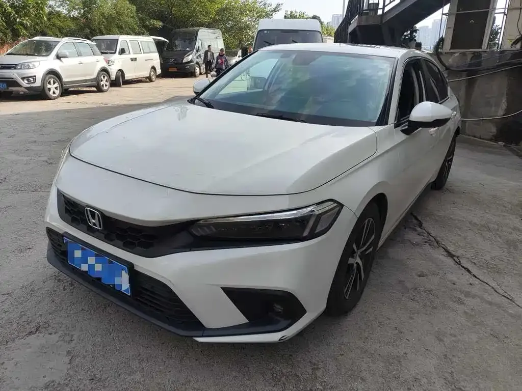 Honda Civic — фото 1