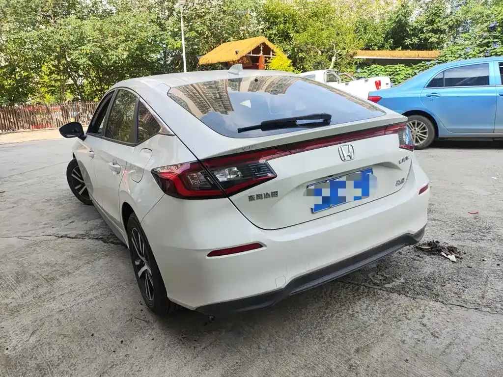 Honda Civic — фото 4