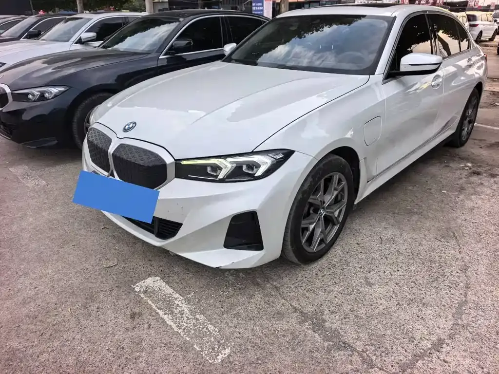 BMW i3 — фото 1