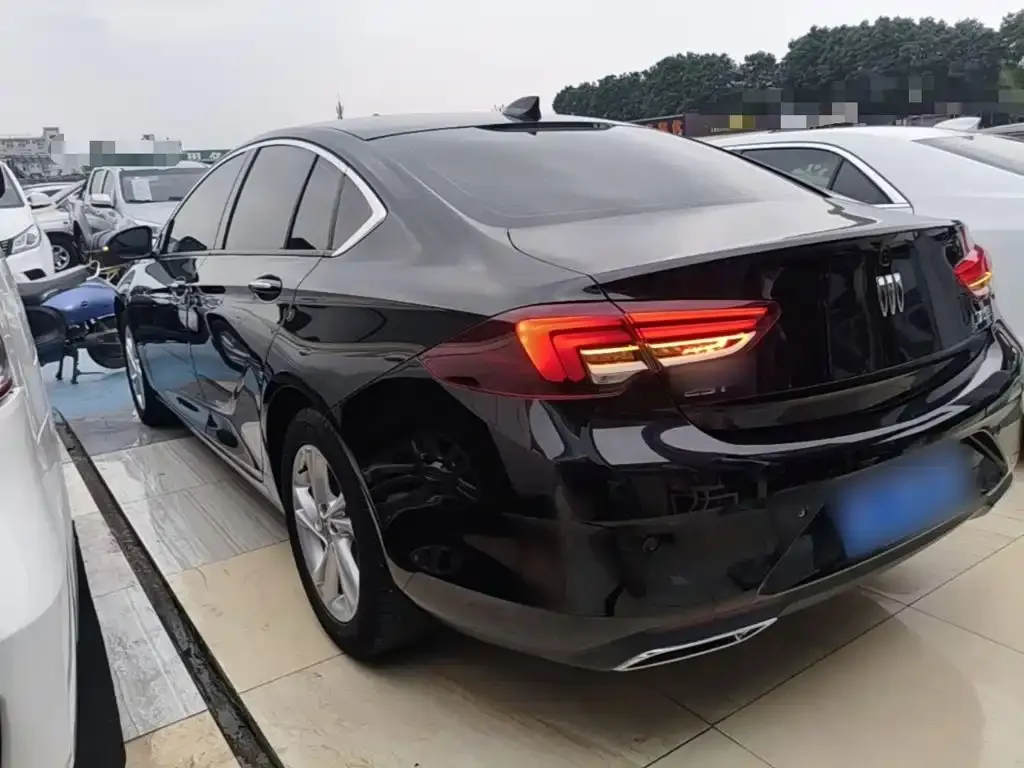 Buick Regal — фото 7