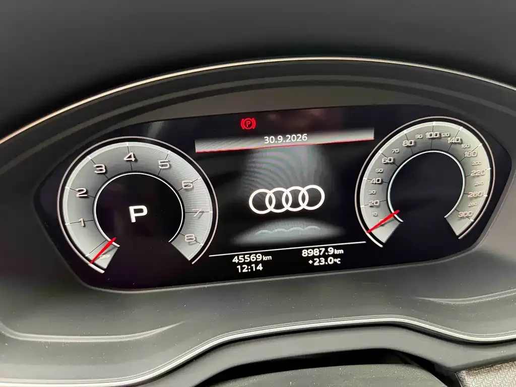 Audi Q5L — фото 2