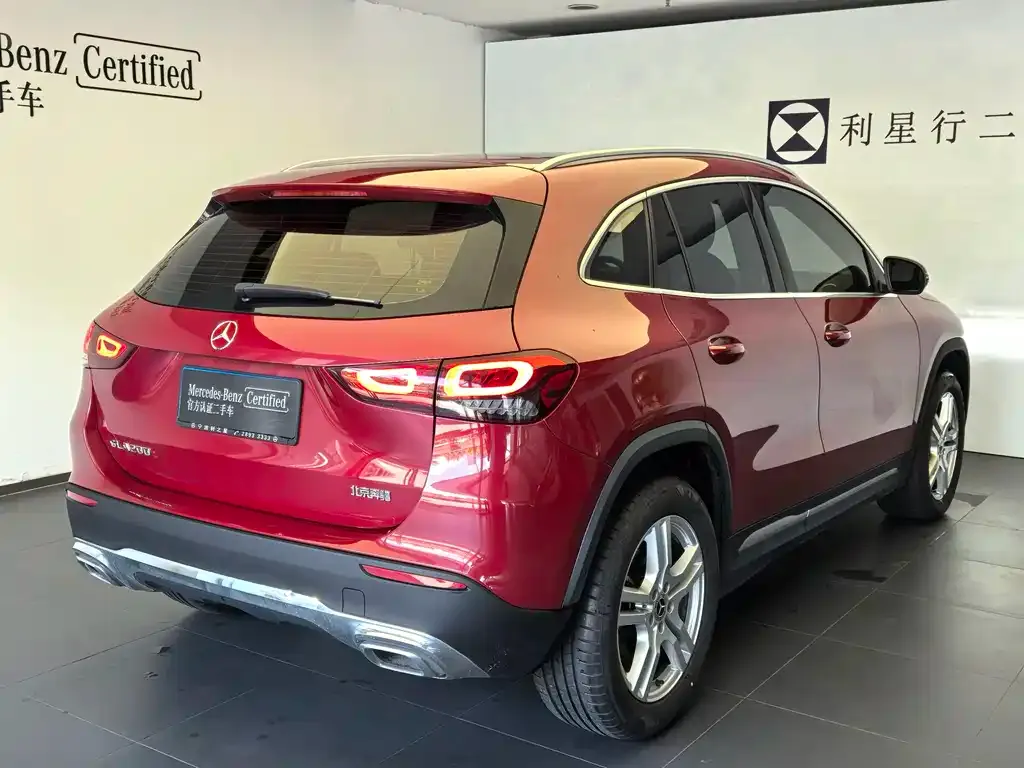 Mercedes-Benz GLA — фото 10