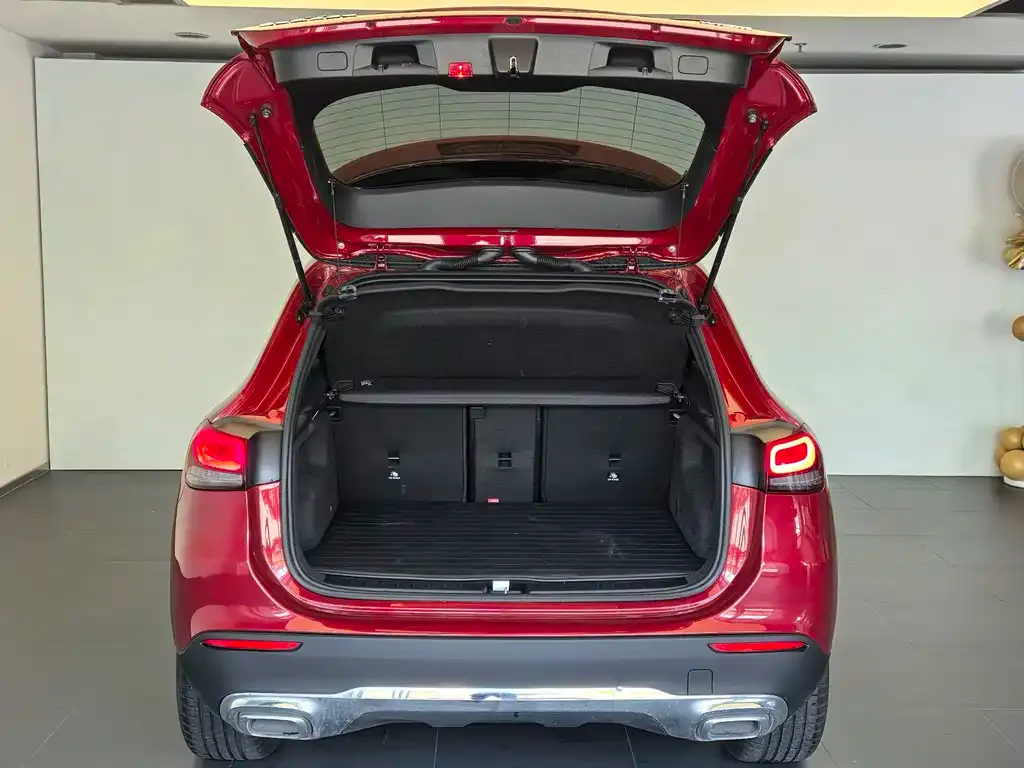 Mercedes-Benz GLA — фото 7